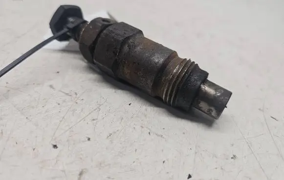 Nissan Patrol 260 Fuel injector 710721