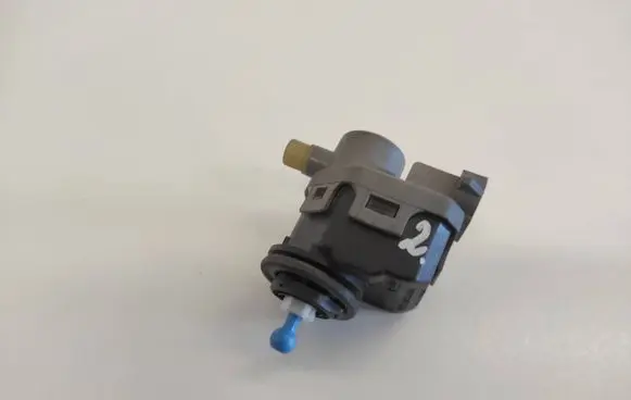 Nissan Qashqai Headlight level adjustment motor 26056AU300 7700420737