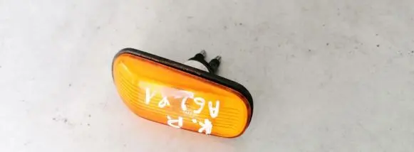 Saab 9-5 Front fender indicator light