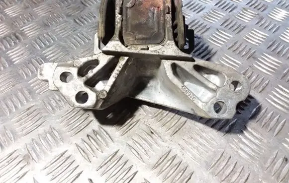 Peugeot 407 Engine mount bracket 326B95