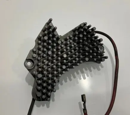 Mercedes-Benz E W210 Heater blower motor/fan resistor 2108206210 A2108206210
