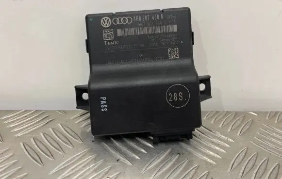 Audi Q5 SQ5 Gateway control module 8R0907468N 8R0907468C