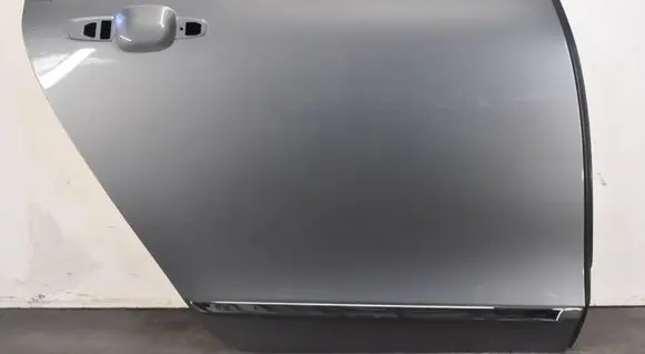 Volvo S90, V90 Rear door