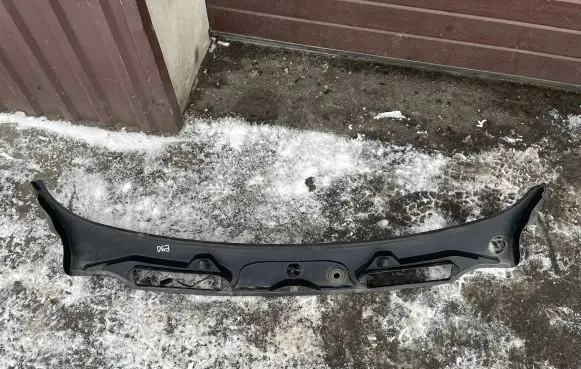 BMW 3 E90 E91 Wiper trim 7180743