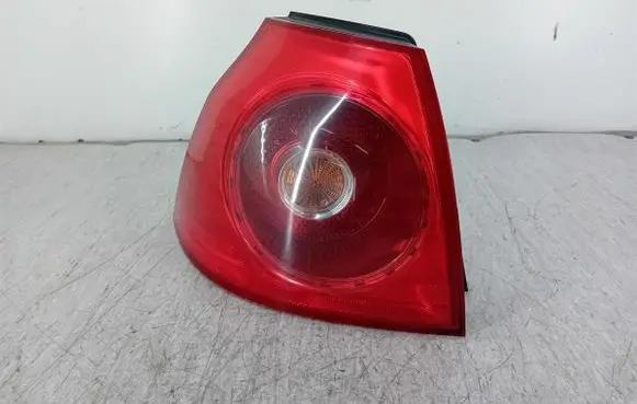 Volkswagen Golf V Rear/tail lights 1K6945095E