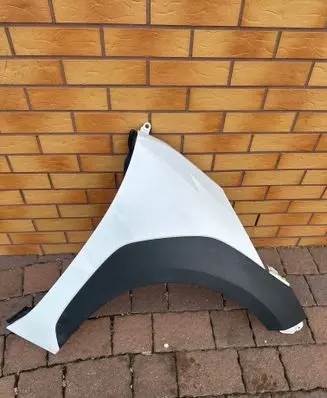 Toyota bZ4X Fender