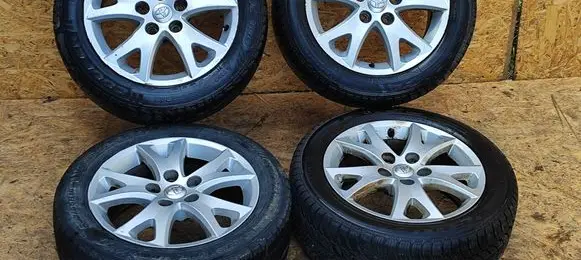 R16 alloy rim