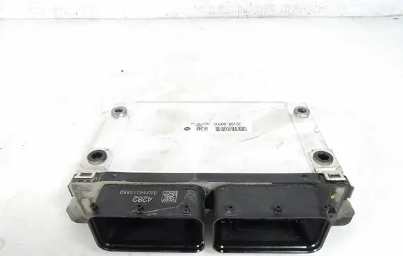 Hyundai i30 Engine control unit/module ECU 39198-08PD2