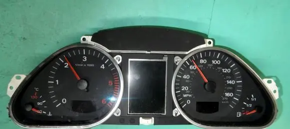 Audi A6 S6 C6 4F Speedometer (instrument cluster) 5550007301