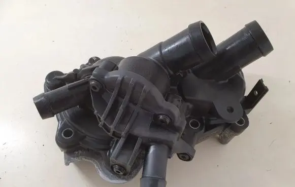 Volkswagen Up Water pump 04C121042C 04C121121C