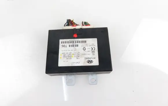 Hyundai Accent Central body control module 3268711000 9540025600