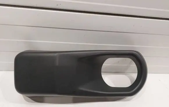 Jeep Wrangler Front fog light trim/grill 68295559AA