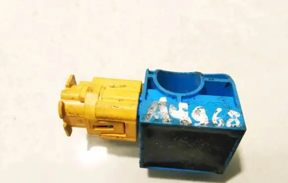 KIA Sorento Airbag deployment crash/impact sensor 959203e100bl 95920-3e100bl