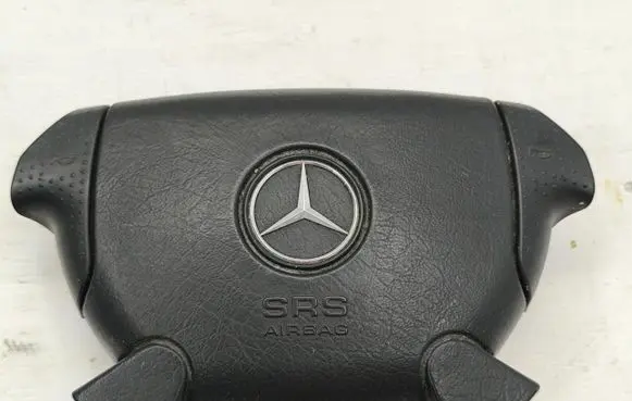 Mercedes-Benz CLK A208 C208 Steering wheel airbag 