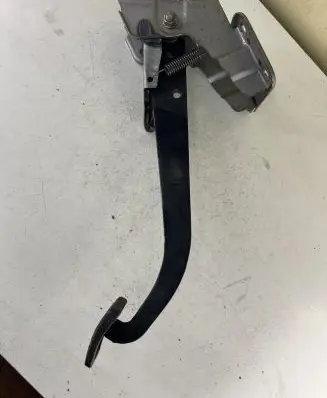 Hyundai Santa Fe Brake pedal