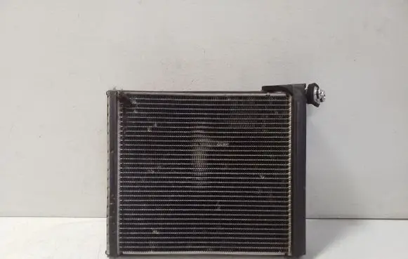Air conditioning (A/C) radiator (interior)