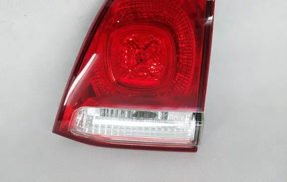 Toyota Land Cruiser (J200) Rear/tail lights 60-136