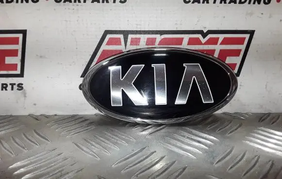 KIA Sportage Manufacturer badge logo/emblem 86320A4000