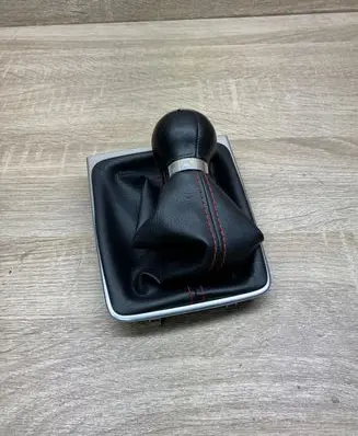 Volkswagen PASSAT B6 Gear lever shifter trim leather/knob
