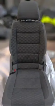 Volkswagen Touran I Rear seat 