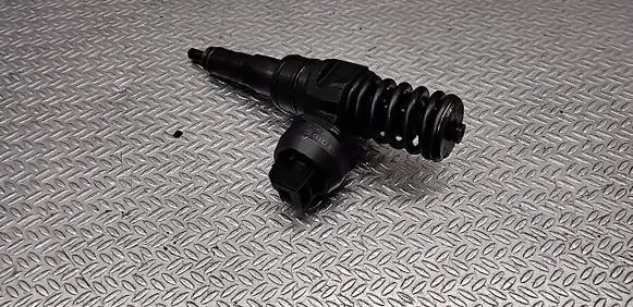 Ford Galaxy Fuel injector 038130073AK