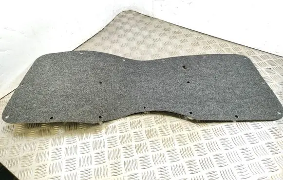 Trunk/boot lower side trim panel