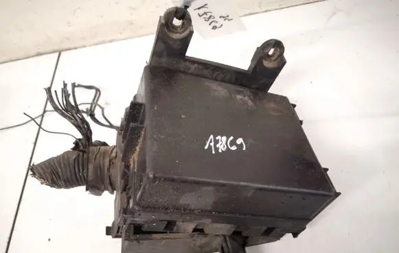 Nissan Primera Fuse box set 24382bv000 7154-7068-30