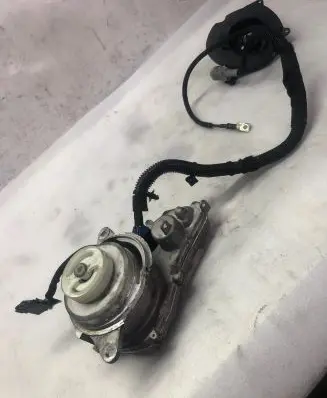 Opel Mokka B Steering rack electric part 9834211280