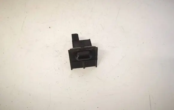 Volkswagen PASSAT B5 Sensor 3B0907539