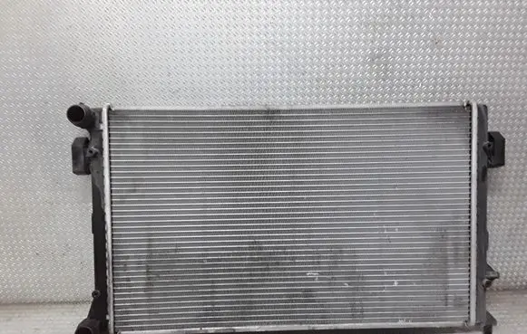 Skoda Octavia Mk2 (1Z) Coolant radiator 65277A