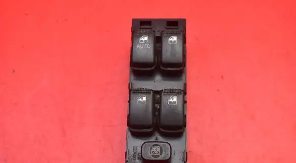 KIA Carens I Electric window control switch