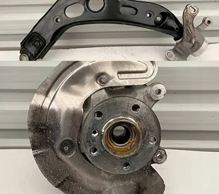 Mini Cooper Countryman F60 Front wheel hub 6876646