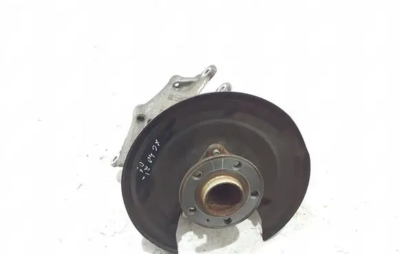 Volvo XC40 Rear wheel hub 32246251