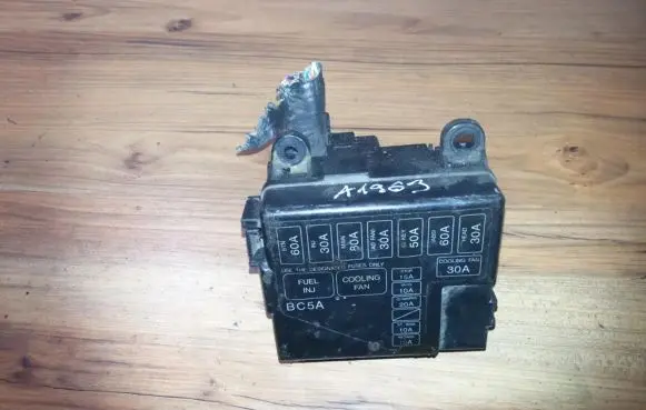 Mazda 323 F Fuse box set 72543033