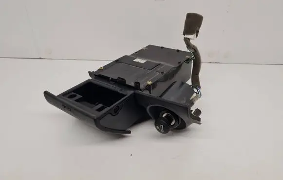 Hyundai Coupe Car ashtray 845522C000
