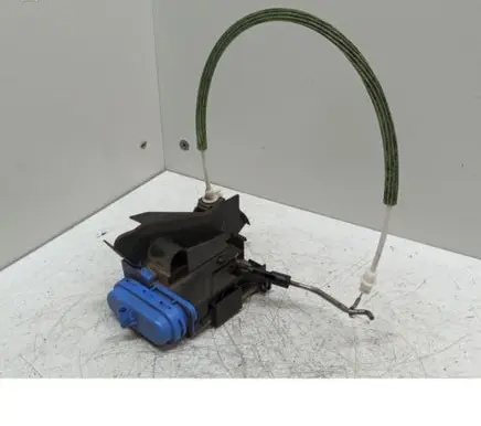 Audi A3 S3 8L Rear door lock 4D0185A 3D0839016A