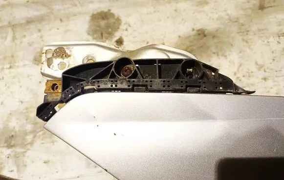 Honda Civic Front bumper mounting bracket