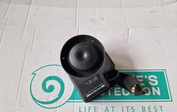 Audi A4 S4 B8 8K Alarm system siren 1K0951605C