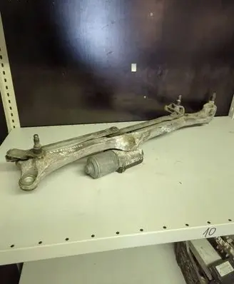 BMW 7 E65 E66 Front wiper linkage and motor 3398009832