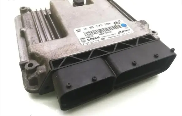 Opel Insignia A Engine control unit/module 55573330 0281015149 1039S33101