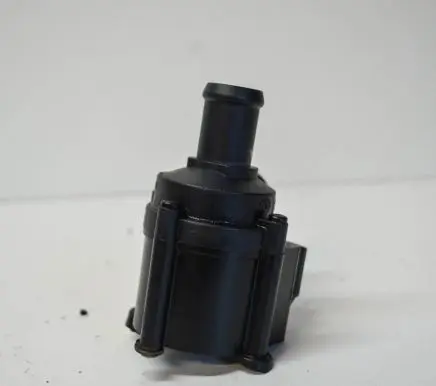 Audi A4 S4 B9 8W Electric auxiliary coolant/water pump 06H121601N