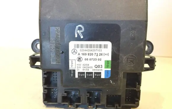 Mercedes-Benz A W169 Door control unit/module A1698207126 05072302