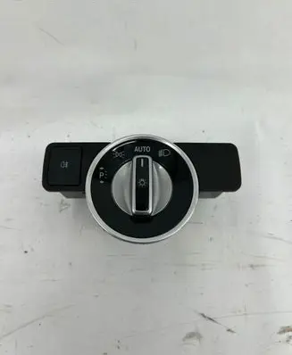 Mercedes-Benz E W212 Light switch A2129050551 10091531