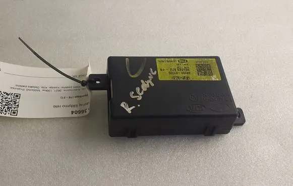 KIA Sportage Seat heating relay 88590F1020