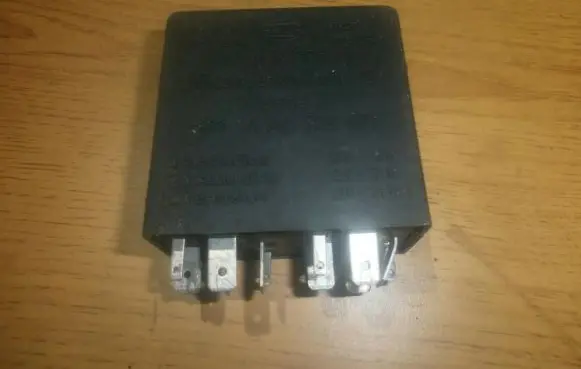 Audi A4 S4 B5 8D Other relay 5KG00656800