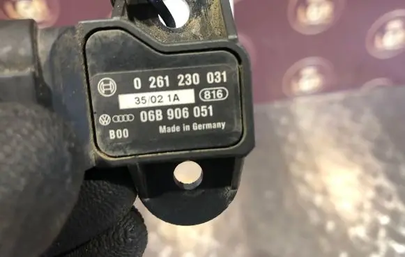 Volkswagen Polo Air pressure sensor 0261230031