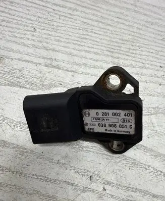 Audi Q7 4L Air pressure sensor 0281002401 038906051C