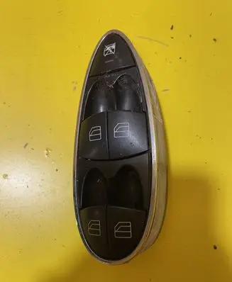 Mercedes-Benz E W211 Electric window control switch A2118219951 2118219951