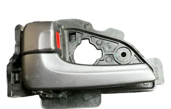 Hyundai ix35 Front door interior handle 826132S000
