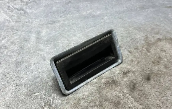 Audi A4 S4 B8 8K Rear glass lock/latch C779 1T0827229A